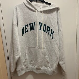 No Boundaries New York hoodie